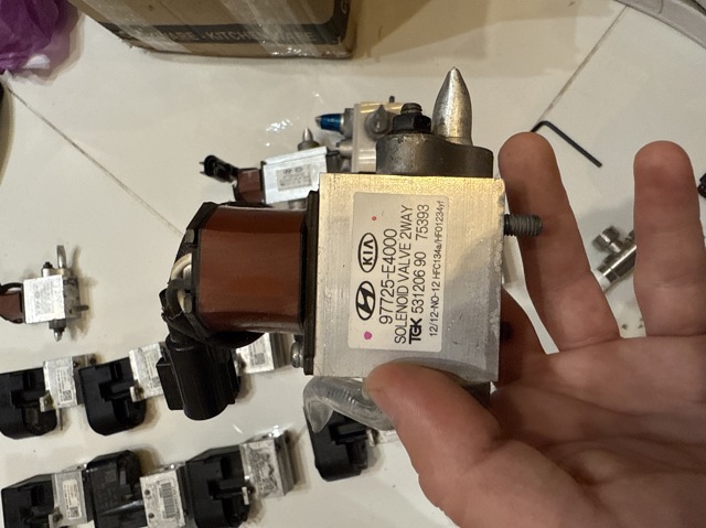 97725E4000 HYUNDAI купить в Каменское