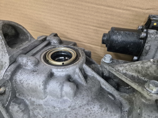 530003B541 HYUNDAI купить в Одесса