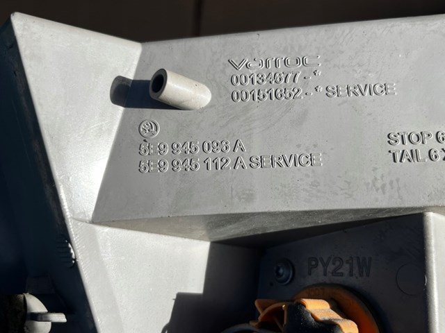 5E9945096A VAG Задний фонарь купить в Черновцы