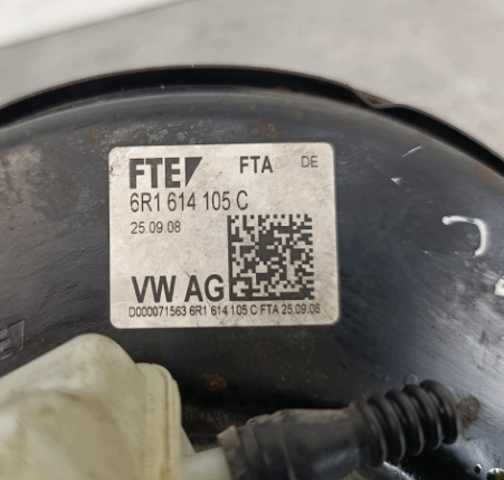 VAG 6R1614105C Насос вакуумный в наличии Каменское