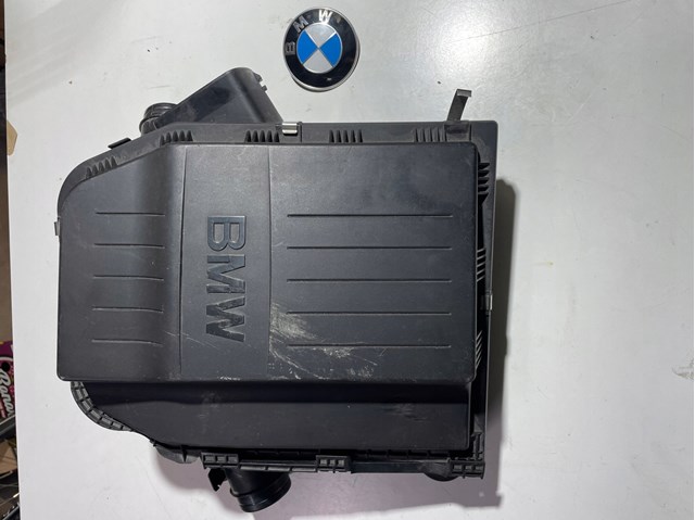 BMW 7556547 Корпус фильтра в наличии Ровно