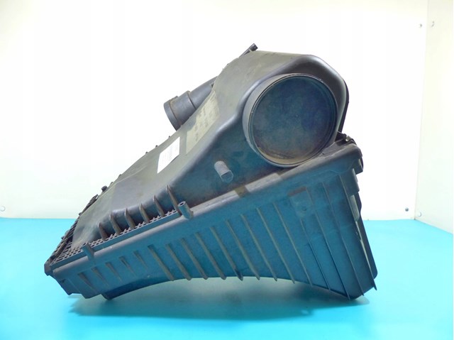 7L6129607AE VAG Корпус фильтра купить в Львов