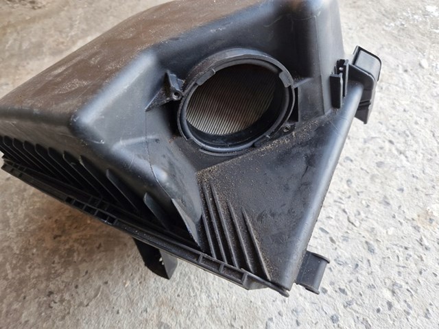 8624782 VOLVO Корпус воздушного фильтра купить в Ирпень