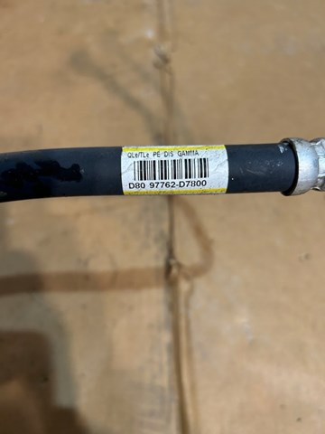 97762D7800 HYUNDAI Шланг кондиционера, от компрессора к радиатору купить в Львов