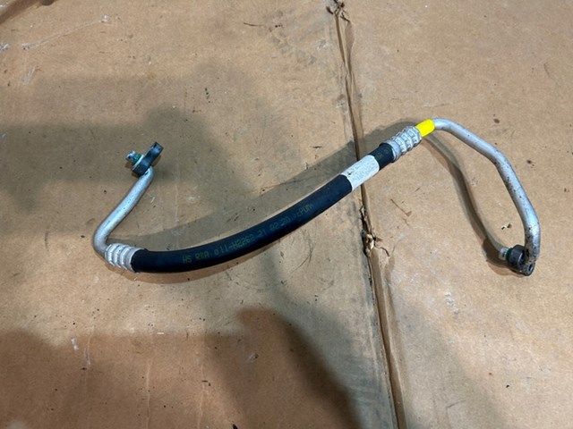 97762D7800 HYUNDAI Шланг кондиционера, от компрессора к радиатору купить в Украина