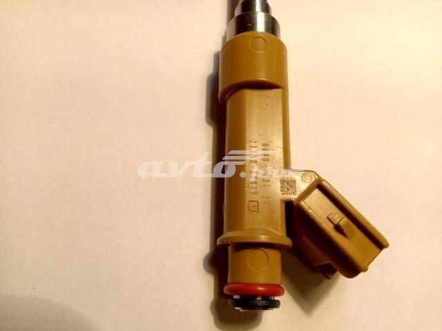 Форсунка инжектора 2320909140 TOYOTA