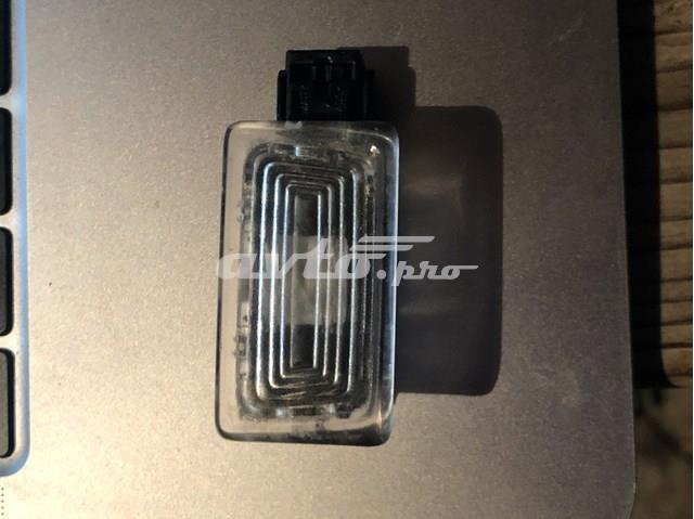 Плафоны внутреннего освещения 1286317 VOLVO