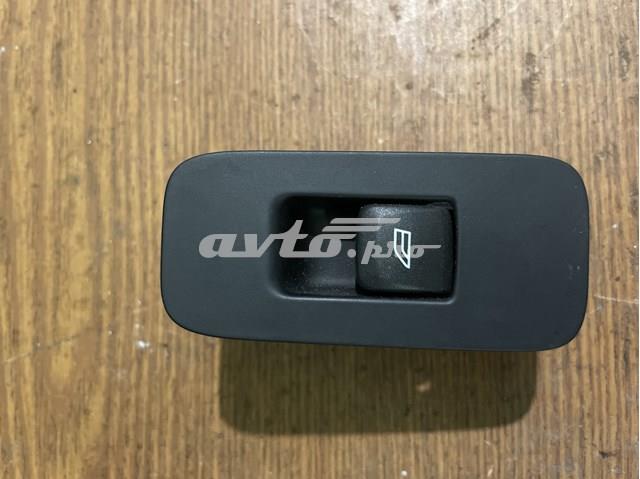 VOLVO 31394840 Кнопка включения мотора стеклоподъемника задняя в наличии Николаев