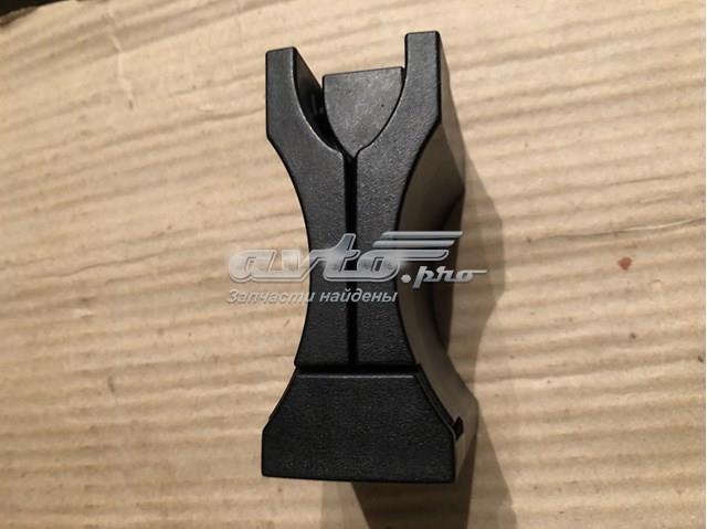 TOYOTA 5563360040 Кронштейн подстаканника в наличии Украина