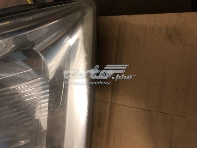 8113060D31 TOYOTA Фара правая купить в Николаев