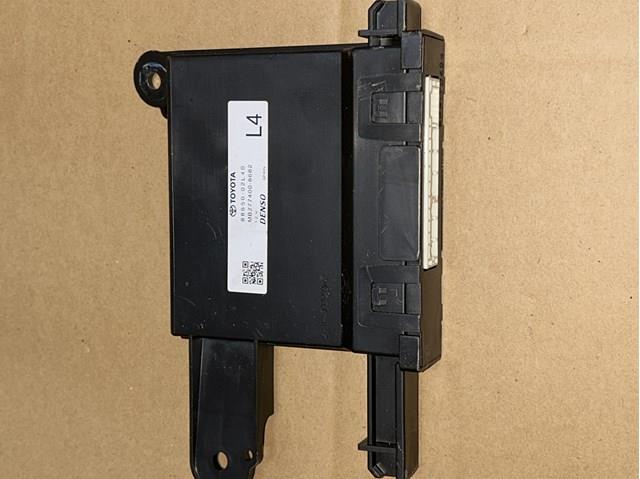 8865002L40 Toyota