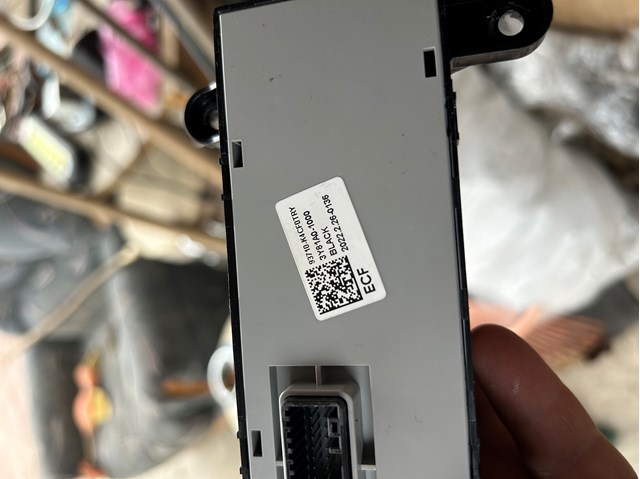 HYUNDAI 93710K4CF0TRY Кнопка (регулятор) корректора фар в наличии Ужгород