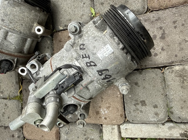 Компрессор системы кондиционирования A0012303511 MERCEDES