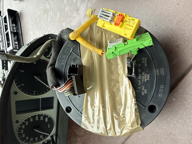 Шлейф Airbag A1694640818 MERCEDES