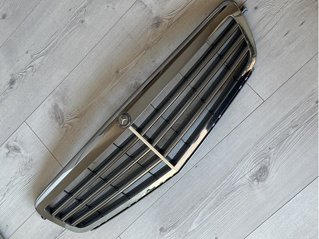 Решетка A2048801483 MERCEDES
