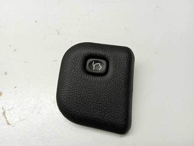 Кнопка привода замка третей/пятой двери 04602751AA CHRYSLER