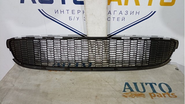Расширитель (накладка) арки переднего крыла правый 14614910 BMW