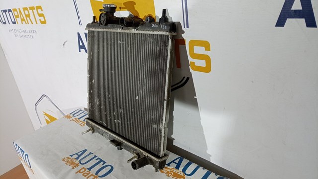 21460AX800 Радиатор купить Кривой Рог