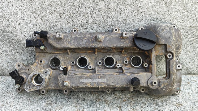Крышка клапанная 224102B612 HYUNDAI