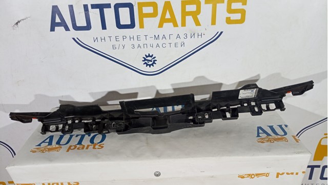 22798560 GM Кронштейн бампера переднего центральный купить в Ровно