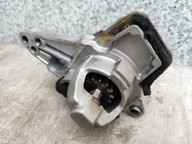 233004979R NISSAN Стартер купить в Винница