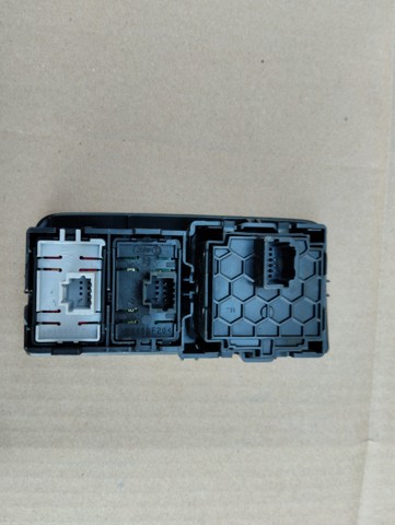 RENAULT 251900567R Кнопка (регулятор) корректора фар в наличии Житомир