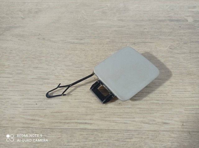 2G0807241 VAG Заглушка бампера буксировочного крюка передняя правая купить в Запорожье