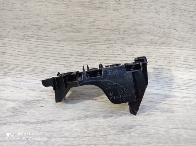 2GS807184A Кронштейн бампера переднего правый купить Ирпень
