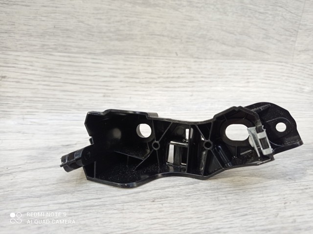 2GS807184A VAG Кронштейн бампера переднего правый купить в Каменское
