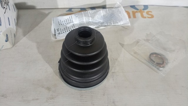 Пыльник гранаты внутренний, передней полуоси 2T144A084DA FORD
