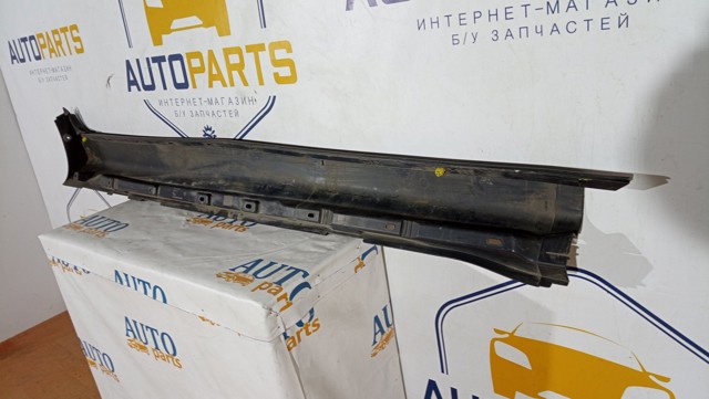 30653722 Накладка (молдинг) порога наружная левая купить Черновцы