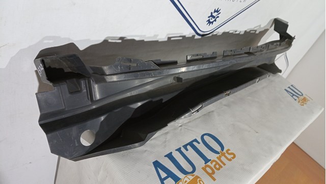 VOLVO 31323835 Усилитель бампера переднего в наличии Черновцы