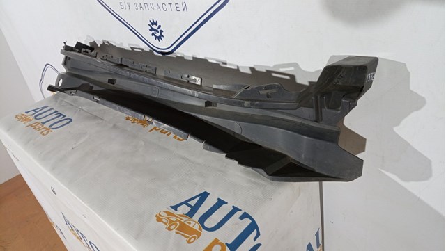 VOLVO 31323835 Усилитель бампера переднего в наличии Ужгород