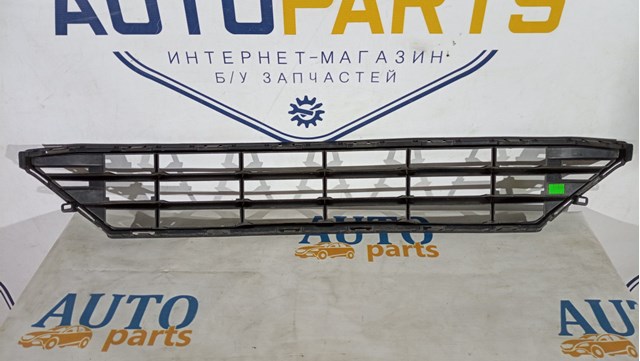 VOLVO 31425175 Решетка бампера переднего центральная в наличии Ужгород