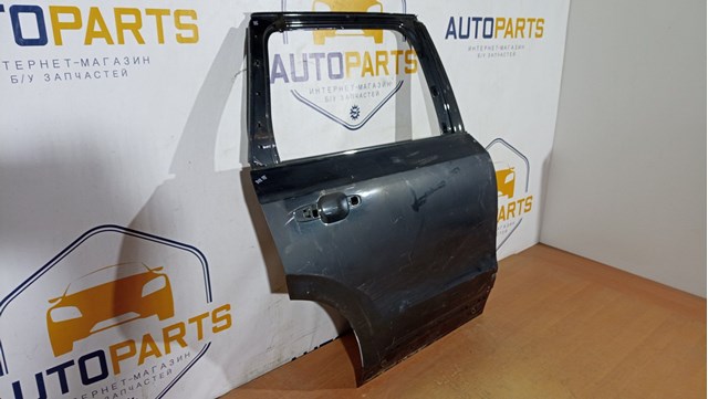 VOLVO 32321824 Дверь задняя правая в наличии Житомир