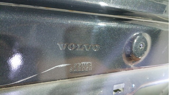 32321824 VOLVO Дверь задняя правая купить в Львов