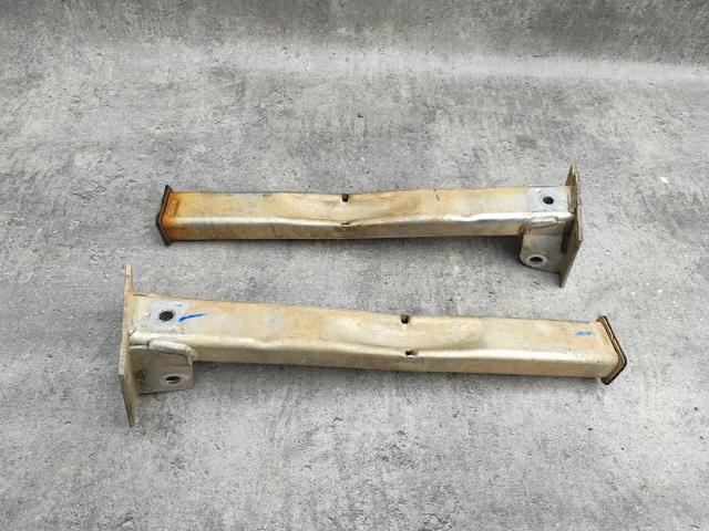 Кронштейн передней балки 350875 PEUGEOT