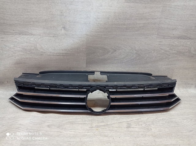Решетка радиатора 3G0853653 VAG