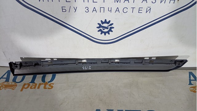 3G0853778 Молдинг двери задней правой нижний купить Каменское