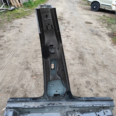 3V5809601C VAG Порог внешний левый купить в Чернигов