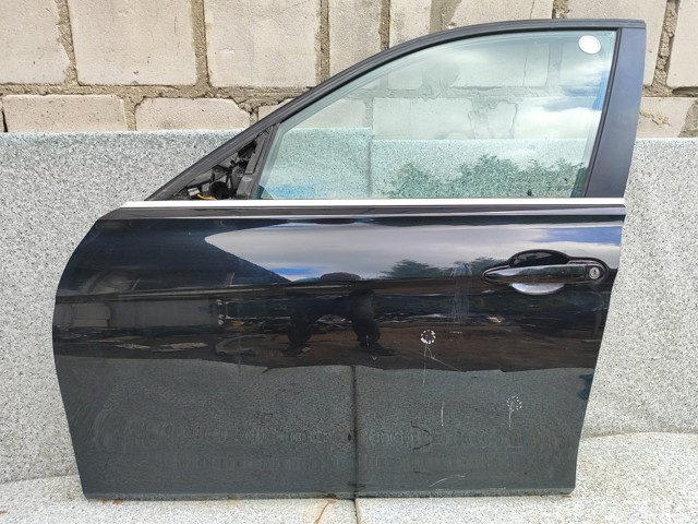 Водительская дверь 41007298565 BMW