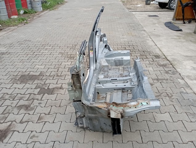 Внешний правый порог  Audi A7 Sportback