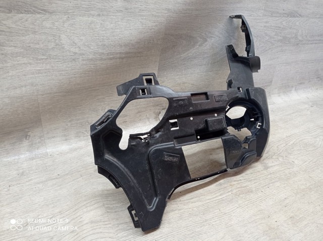 BMW 51117354820 Кронштейн крепления противотуманной фары правой в наличии Сумы