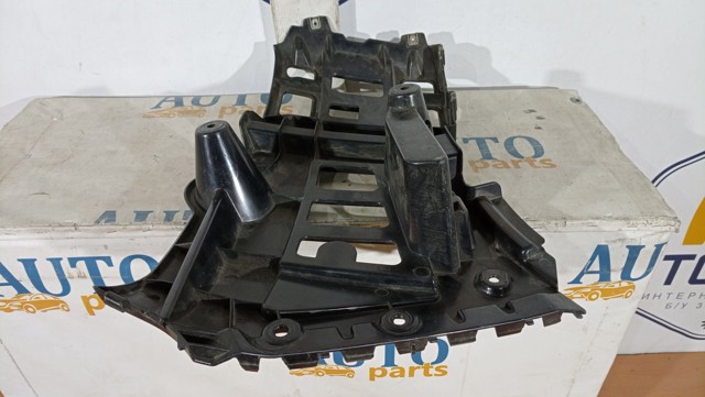 51122991780 BMW Кронштейн бампера заднего правый купить в Ужгород