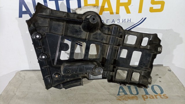 51122991780 BMW Кронштейн бампера заднего правый купить в Кривой Рог
