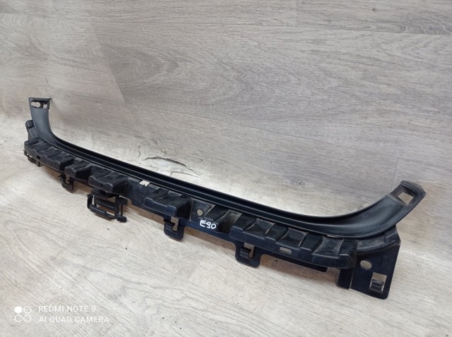 BMW 51127058522 Направляющая заднего бампера в наличии Сумы