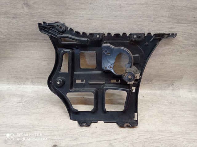 BMW 51127202667 Направляющая заднего бампера левая в наличии Харьков