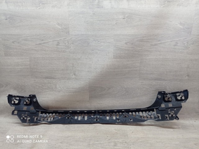 BMW 51127357144 Кронштейн бампера заднего центральный в наличии Каменское