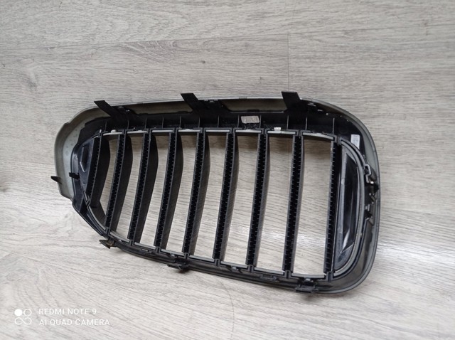 51137390865 BMW Решетка радиатора левая купить в Киев