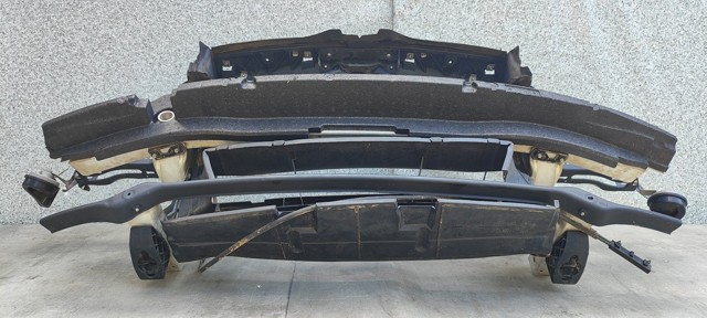 BMW 51647245786 Суппорт радиатора верхний (монтажная панель крепления фар) в наличии Николаев